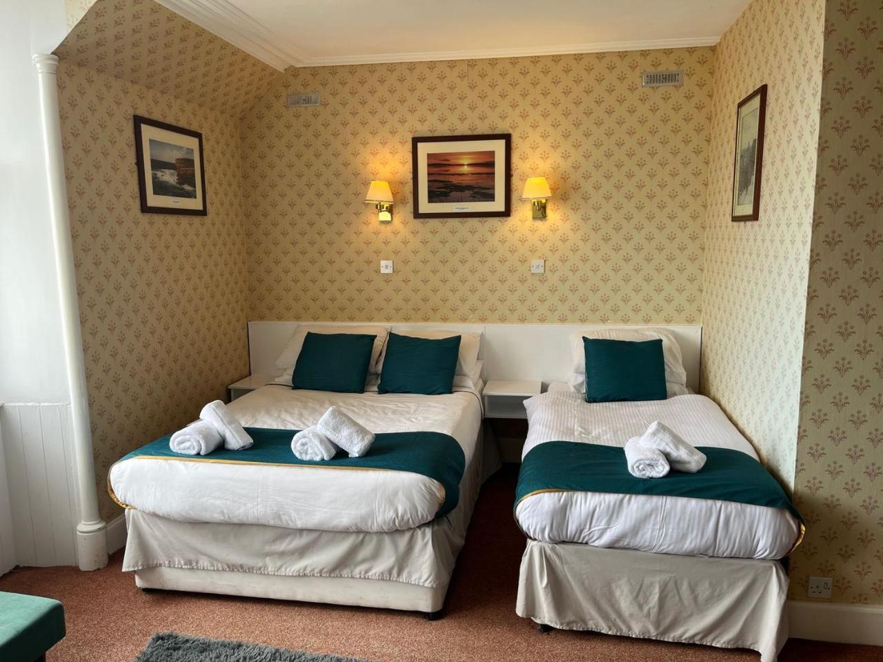 The Stromness Hotel Exterior photo