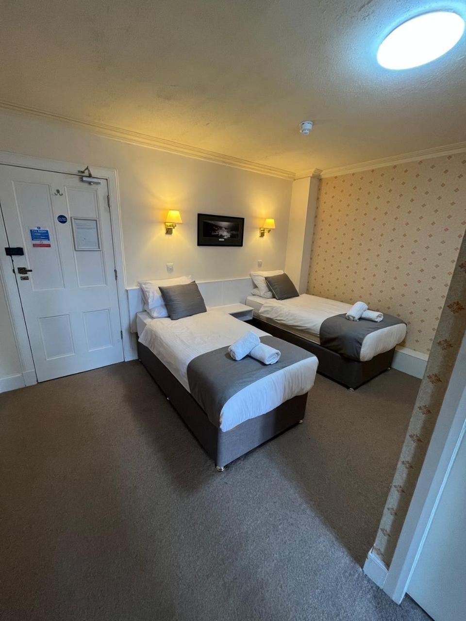 The Stromness Hotel Exterior photo