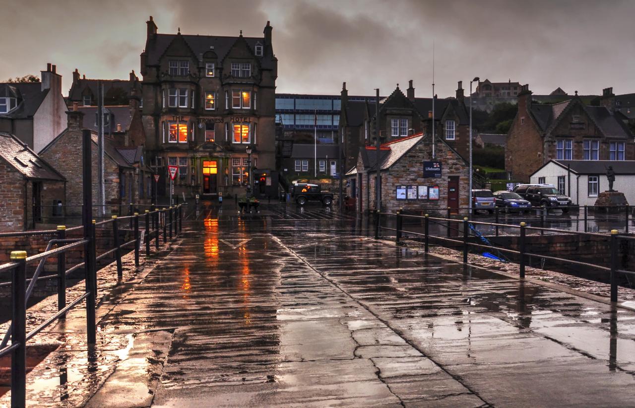 The Stromness Hotel Exterior photo